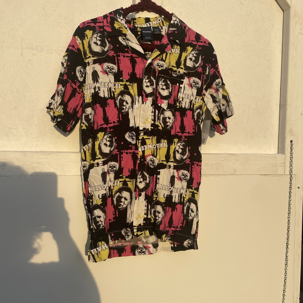 Men's Halloween II Michael Myers Shirt button down flashy size XL (46/48) NWT